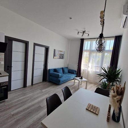 Milla'S Dream Home Сегед Екстериор снимка